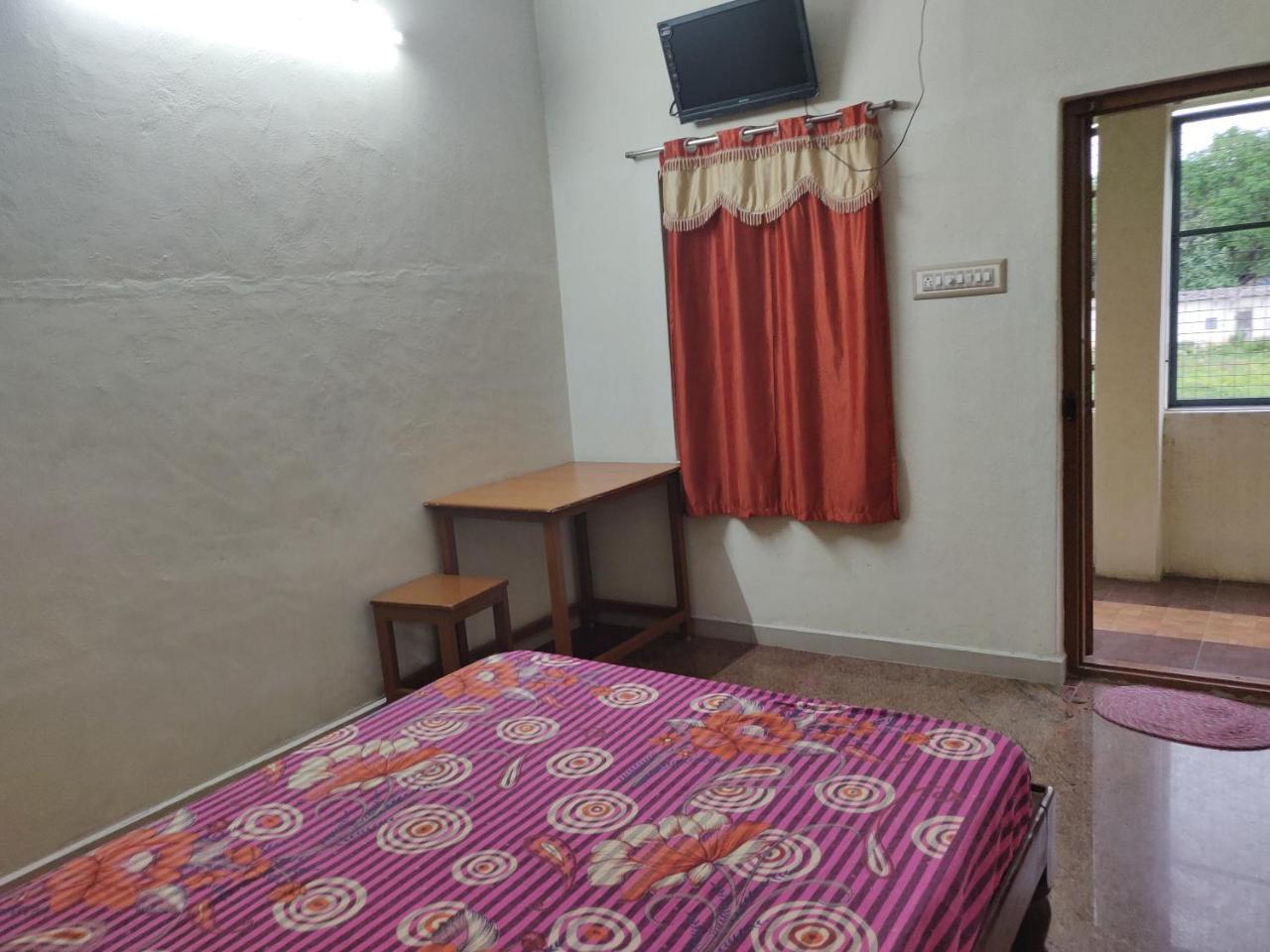 Отель Srb Residency Тируваннамалай Экстерьер фото